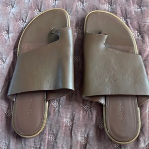 Vince brown leather sandals - size 8.5